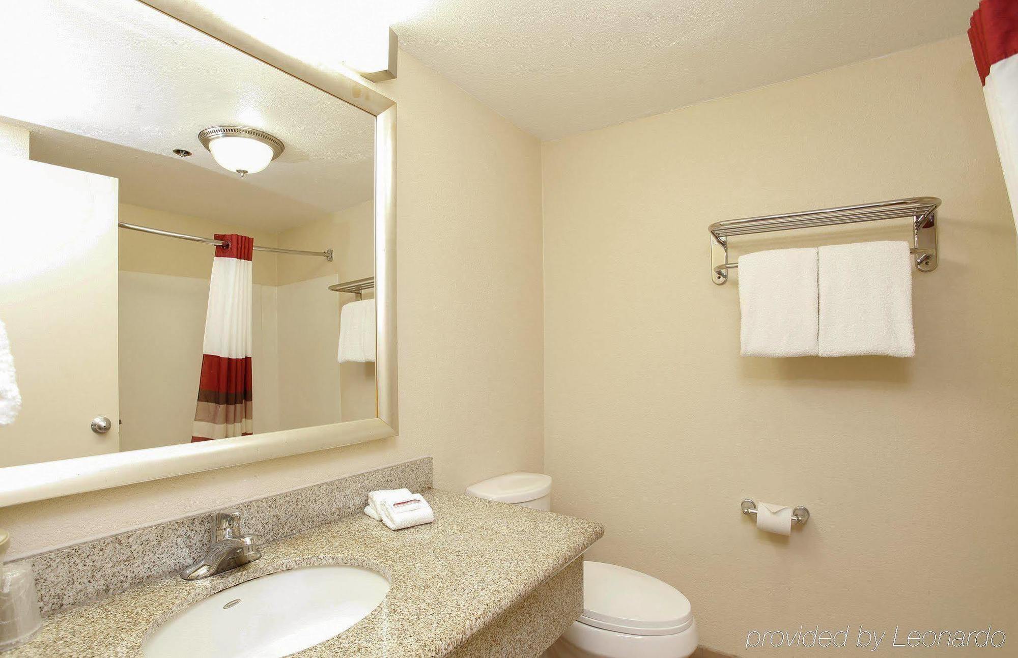 Ontario Airport Executive Inn Exterior foto